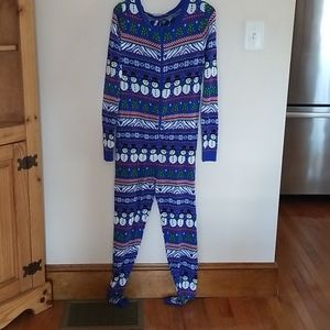 Holiday womens pajamas
